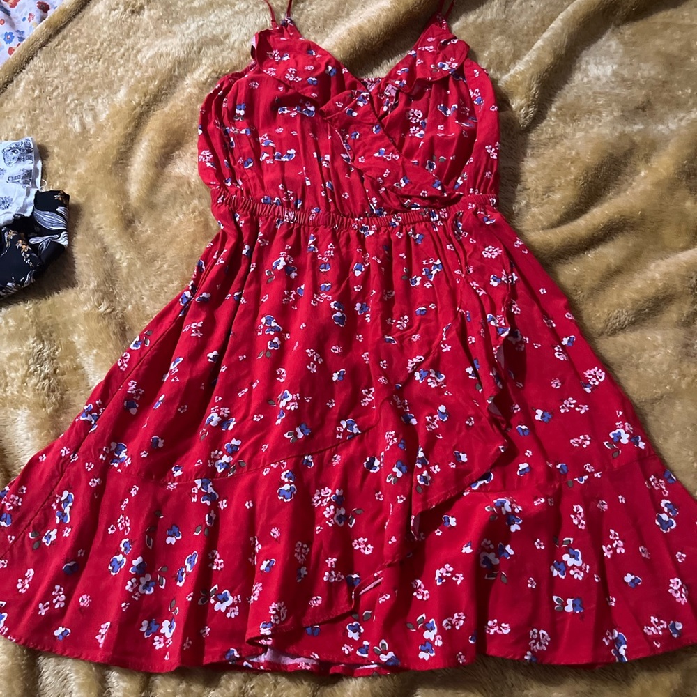 lot of Womens Clothes! Mix/Match